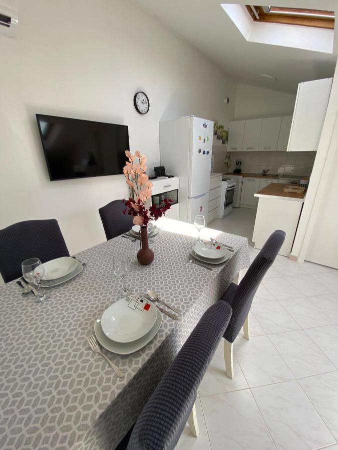 Apartman Paulo Poreč Buitenkant foto